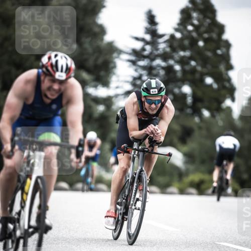 21.06.2026 - 29. Vierlanden-Triathlon H.Heesch http://msf.ph/oto/9860605 21.06.2026 12:07:26 Radfahren 670, 757, 790, 908, 912, 921, 924, 926, 933, 934, 935, 938, 943, 962, 967 meine-sportfotos.de