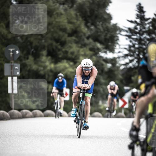 21.06.2026 - 29. Vierlanden-Triathlon H.Heesch http://msf.ph/oto/9860640 21.06.2026 12:07:28 Radfahren 670, 757, 790, 908, 912, 921, 924, 925, 926, 933, 934, 935, 938, 969 meine-sportfotos.de