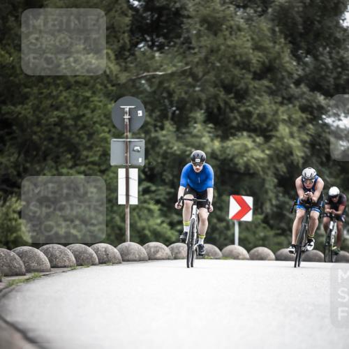 21.06.2026 - 29. Vierlanden-Triathlon H.Heesch http://msf.ph/oto/9860654 21.06.2026 12:07:29 Radfahren 670, 757, 908, 912, 921, 924, 925, 926, 933, 934, 938, 969 meine-sportfotos.de