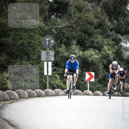 21.06.2026 - 29. Vierlanden-Triathlon H.Heesch http://msf.ph/oto/9860660 21.06.2026 12:07:29 Radfahren 670, 757, 908, 912, 921, 924, 925, 926, 933, 934, 938, 969 meine-sportfotos.de