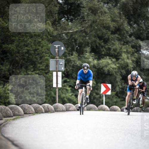 21.06.2026 - 29. Vierlanden-Triathlon H.Heesch http://msf.ph/oto/9860665 21.06.2026 12:07:29 Radfahren 670, 757, 908, 912, 921, 924, 925, 926, 933, 934, 938, 969 meine-sportfotos.de