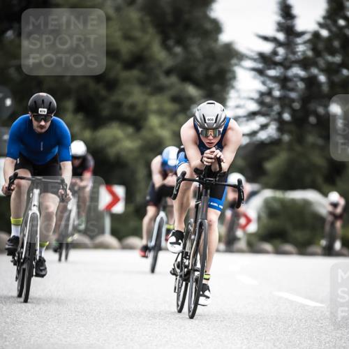 21.06.2026 - 29. Vierlanden-Triathlon H.Heesch http://msf.ph/oto/9860686 21.06.2026 12:07:31 Radfahren 670, 757, 822, 908, 912, 921, 924, 925, 928, 933, 938, 969 meine-sportfotos.de