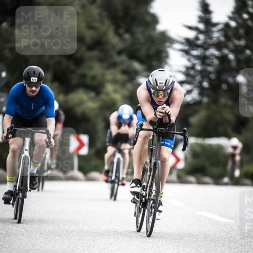 21.06.2026 - 29. Vierlanden-Triathlon H.Heesch http://msf.ph/oto/9860692 21.06.2026 12:07:31 Radfahren 670, 757, 822, 908, 912, 921, 924, 925, 928, 933, 938, 969 meine-sportfotos.de