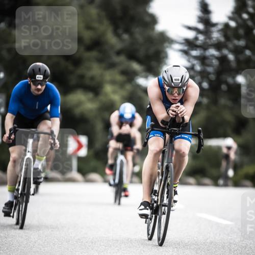 21.06.2026 - 29. Vierlanden-Triathlon H.Heesch http://msf.ph/oto/9860700 21.06.2026 12:07:31 Radfahren 670, 757, 822, 908, 912, 921, 924, 925, 928, 933, 938, 969 meine-sportfotos.de