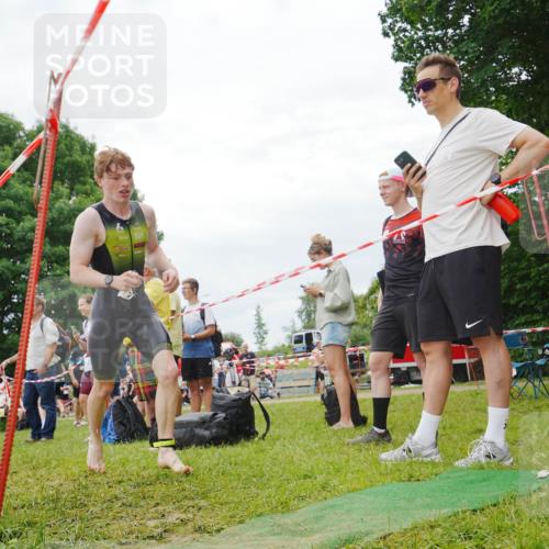 21.06.2026 - 29. Vierlanden-Triathlon LAZAROV Photography http://msf.ph/oto/9860729 21.06.2026 12:03:18 Schwimmen 916, 949, 961, 973, 980 meine-sportfotos.de
