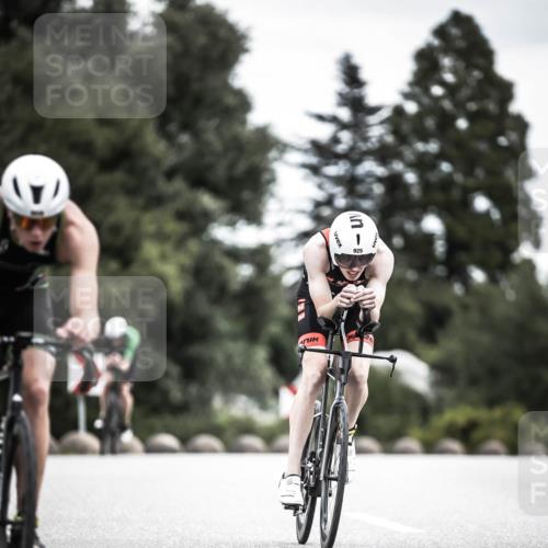 21.06.2026 - 29. Vierlanden-Triathlon H.Heesch http://msf.ph/oto/9860747 21.06.2026 12:07:35 Radfahren 670, 757, 822, 860, 908, 921, 924, 925, 928, 938, 969 meine-sportfotos.de