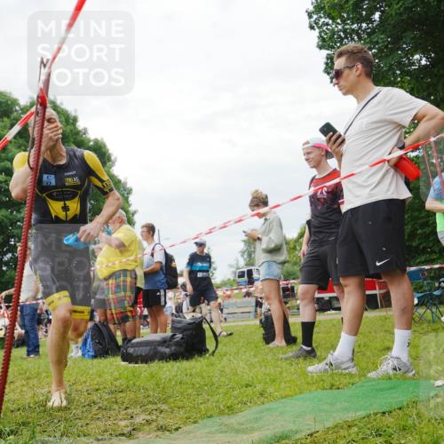 21.06.2026 - 29. Vierlanden-Triathlon LAZAROV Photography http://msf.ph/oto/9860753 21.06.2026 12:03:21 Schwimmen 916, 948, 949, 961, 973, 980 meine-sportfotos.de