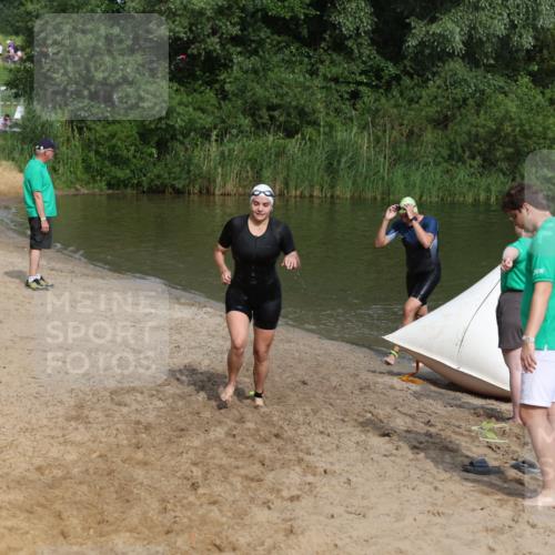 21.06.2026 - 29. Vierlanden-Triathlon Andreas Tolksdorf http://msf.ph/oto/9860754 21.06.2026 09:11:38 Schwimmen 91, 255, 264 meine-sportfotos.de