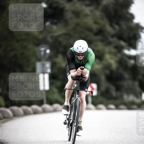 21.06.2026 - 29. Vierlanden-Triathlon H.Heesch http://msf.ph/oto/9860773 21.06.2026 12:07:38 Radfahren 822, 860, 925, 928, 969 meine-sportfotos.de