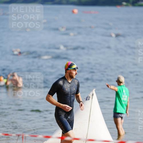 21.06.2026 - 29. Vierlanden-Triathlon LAZAROV Photography http://msf.ph/oto/9860789 21.06.2026 08:44:08 Schwimmen 4, 29, 112, 1355 meine-sportfotos.de