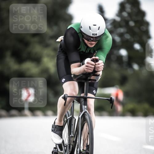21.06.2026 - 29. Vierlanden-Triathlon H.Heesch http://msf.ph/oto/9860812 21.06.2026 12:07:38 Radfahren 822, 860, 925, 928, 969 meine-sportfotos.de