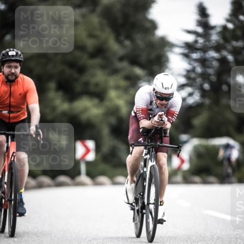 21.06.2026 - 29. Vierlanden-Triathlon H.Heesch http://msf.ph/oto/9860828 21.06.2026 12:07:46 Radfahren 748, 816, 871, 977 meine-sportfotos.de