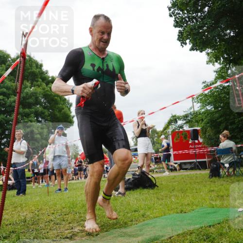 21.06.2026 - 29. Vierlanden-Triathlon LAZAROV Photography http://msf.ph/oto/9860853 21.06.2026 12:09:43 Schwimmen 930 meine-sportfotos.de