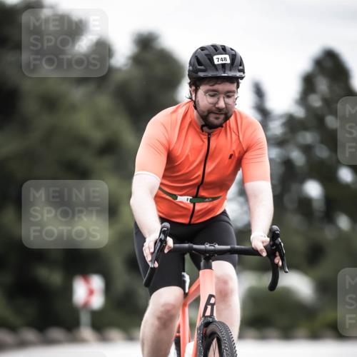 21.06.2026 - 29. Vierlanden-Triathlon H.Heesch http://msf.ph/oto/9860857 21.06.2026 12:07:48 Radfahren 728, 748, 816, 871, 899, 977 meine-sportfotos.de