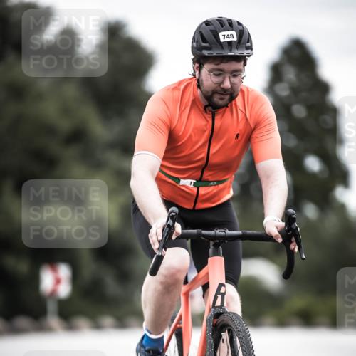 21.06.2026 - 29. Vierlanden-Triathlon H.Heesch http://msf.ph/oto/9860862 21.06.2026 12:07:48 Radfahren 728, 748, 816, 871, 899, 977 meine-sportfotos.de