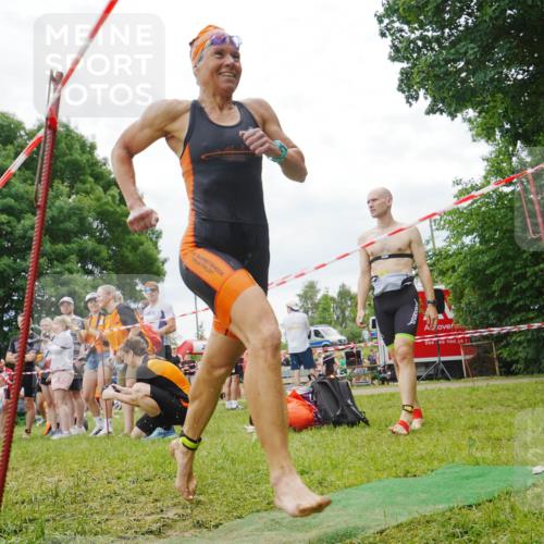 21.06.2026 - 29. Vierlanden-Triathlon LAZAROV Photography http://msf.ph/oto/9860883 21.06.2026 12:26:48 Schwimmen 994 meine-sportfotos.de