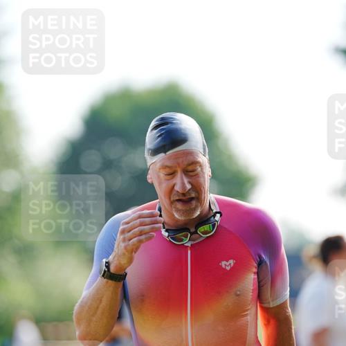 21.06.2026 - 29. Vierlanden-Triathlon LAZAROV Photography http://msf.ph/oto/9860892 21.06.2026 08:44:37 Schwimmen 39, 142, 196, 202 meine-sportfotos.de