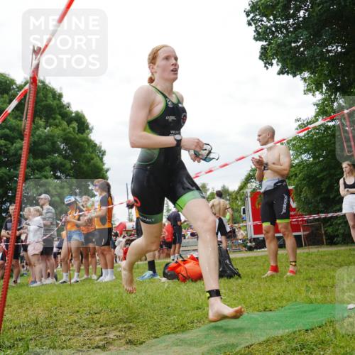 21.06.2026 - 29. Vierlanden-Triathlon LAZAROV Photography http://msf.ph/oto/9860936 21.06.2026 12:28:07 Schwimmen 1006, 1017 meine-sportfotos.de
