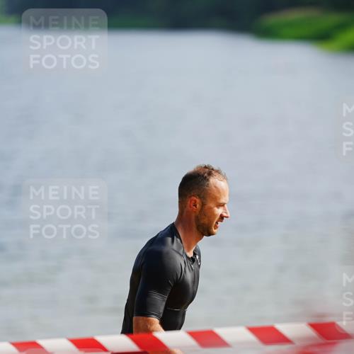 21.06.2026 - 29. Vierlanden-Triathlon LAZAROV Photography http://msf.ph/oto/9860971 21.06.2026 08:45:20 Schwimmen 69, 219 meine-sportfotos.de