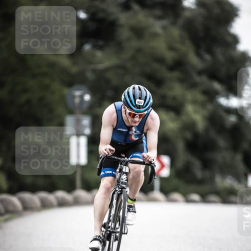 21.06.2026 - 29. Vierlanden-Triathlon H.Heesch http://msf.ph/oto/9861009 21.06.2026 12:08:07 Radfahren 884, 907, 973, 981 meine-sportfotos.de