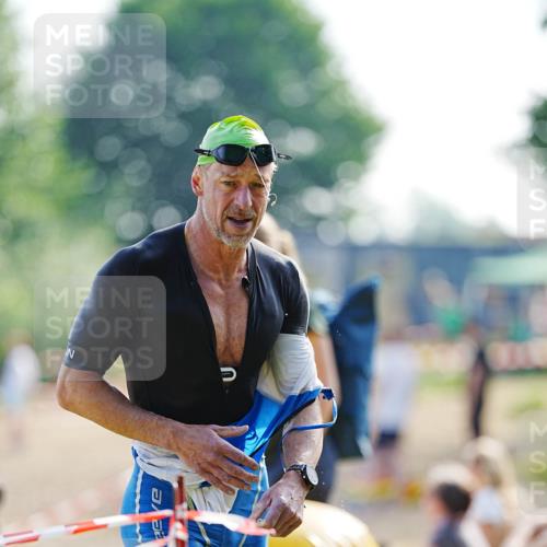 21.06.2026 - 29. Vierlanden-Triathlon LAZAROV Photography http://msf.ph/oto/9861047 21.06.2026 08:45:53 Schwimmen 89, 141, 147, 165 meine-sportfotos.de