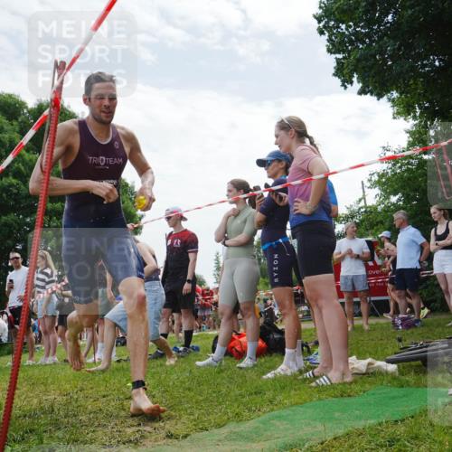 21.06.2026 - 29. Vierlanden-Triathlon LAZAROV Photography http://msf.ph/oto/9861048 21.06.2026 12:57:21 Schwimmen 1042, 1043, 1048 meine-sportfotos.de