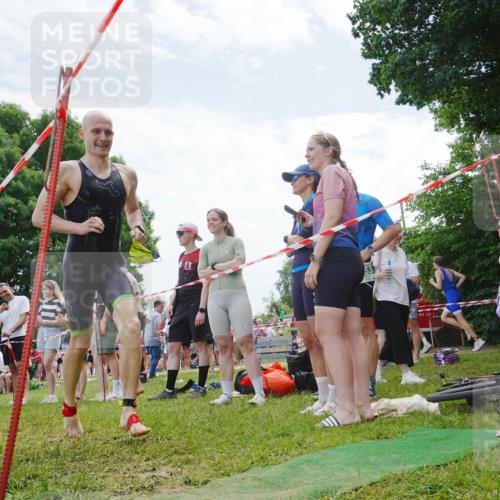 21.06.2026 - 29. Vierlanden-Triathlon LAZAROV Photography http://msf.ph/oto/9861085 21.06.2026 12:58:33 Schwimmen 1026, 1028, 1033 meine-sportfotos.de
