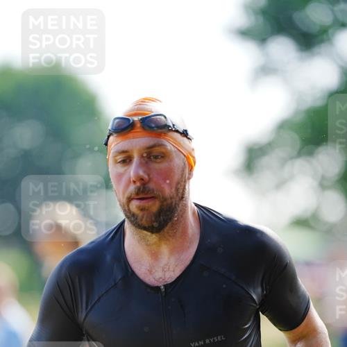 21.06.2026 - 29. Vierlanden-Triathlon LAZAROV Photography http://msf.ph/oto/9861104 21.06.2026 08:46:10 Schwimmen 84, 131 meine-sportfotos.de