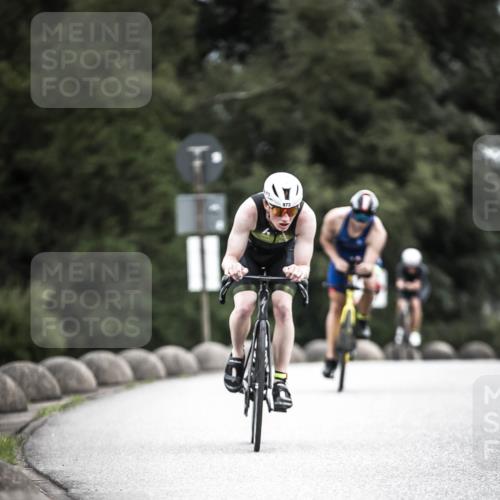 21.06.2026 - 29. Vierlanden-Triathlon H.Heesch http://msf.ph/oto/9861105 21.06.2026 12:08:14 Radfahren 793, 854, 865, 916, 936, 948, 949, 973 meine-sportfotos.de