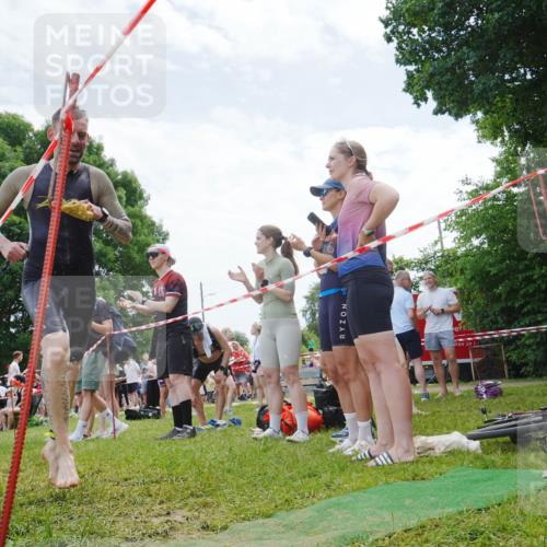 21.06.2026 - 29. Vierlanden-Triathlon LAZAROV Photography http://msf.ph/oto/9861109 21.06.2026 12:59:02 Schwimmen 1023, 1035, 1067 meine-sportfotos.de