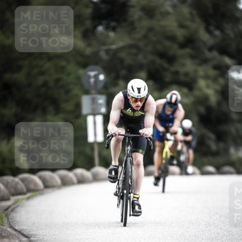 21.06.2026 - 29. Vierlanden-Triathlon H.Heesch http://msf.ph/oto/9861117 21.06.2026 12:08:14 Radfahren 793, 854, 865, 916, 936, 948, 949, 973 meine-sportfotos.de