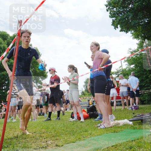 21.06.2026 - 29. Vierlanden-Triathlon LAZAROV Photography http://msf.ph/oto/9861149 21.06.2026 12:59:39 Schwimmen 1058, 1069, 1086, 1088 meine-sportfotos.de
