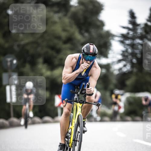 21.06.2026 - 29. Vierlanden-Triathlon H.Heesch http://msf.ph/oto/9861154 21.06.2026 12:08:16 Radfahren 793, 854, 865, 916, 936, 948, 949, 973 meine-sportfotos.de