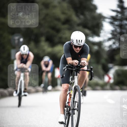 21.06.2026 - 29. Vierlanden-Triathlon H.Heesch http://msf.ph/oto/9861189 21.06.2026 12:08:18 Radfahren 793, 854, 865, 916, 936, 948, 949, 973 meine-sportfotos.de