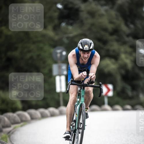 21.06.2026 - 29. Vierlanden-Triathlon H.Heesch http://msf.ph/oto/9861208 21.06.2026 12:08:21 Radfahren 793, 854, 865, 916, 948, 949 meine-sportfotos.de