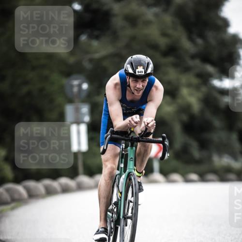 21.06.2026 - 29. Vierlanden-Triathlon H.Heesch http://msf.ph/oto/9861212 21.06.2026 12:08:21 Radfahren 793, 854, 865, 916, 948, 949 meine-sportfotos.de