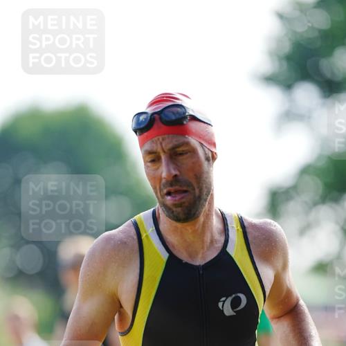 21.06.2026 - 29. Vierlanden-Triathlon LAZAROV Photography http://msf.ph/oto/9861215 21.06.2026 08:48:04 Schwimmen 118, 130, 136, 175 meine-sportfotos.de