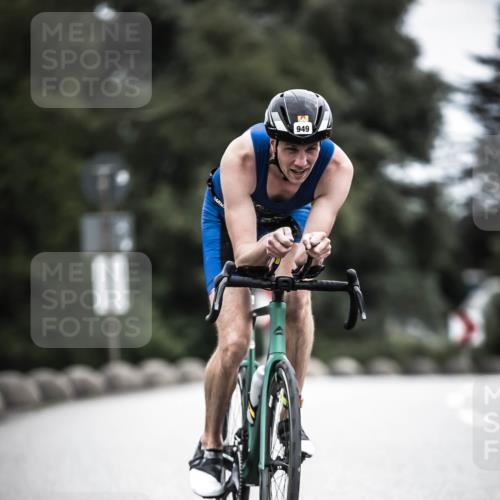21.06.2026 - 29. Vierlanden-Triathlon H.Heesch http://msf.ph/oto/9861220 21.06.2026 12:08:21 Radfahren 793, 854, 865, 916, 948, 949 meine-sportfotos.de