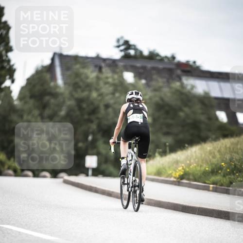 21.06.2026 - 29. Vierlanden-Triathlon H.Heesch http://msf.ph/oto/9861250 21.06.2026 12:08:27 Radfahren 246, 937 meine-sportfotos.de