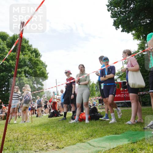 21.06.2026 - 29. Vierlanden-Triathlon LAZAROV Photography http://msf.ph/oto/9861252 21.06.2026 13:07:02 Schwimmen  meine-sportfotos.de
