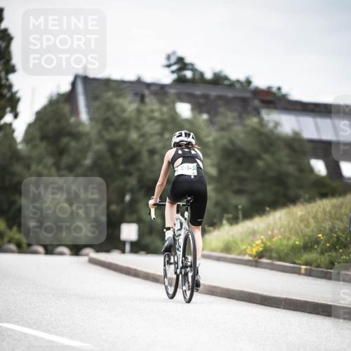 21.06.2026 - 29. Vierlanden-Triathlon H.Heesch http://msf.ph/oto/9861253 21.06.2026 12:08:27 Radfahren 246, 937 meine-sportfotos.de
