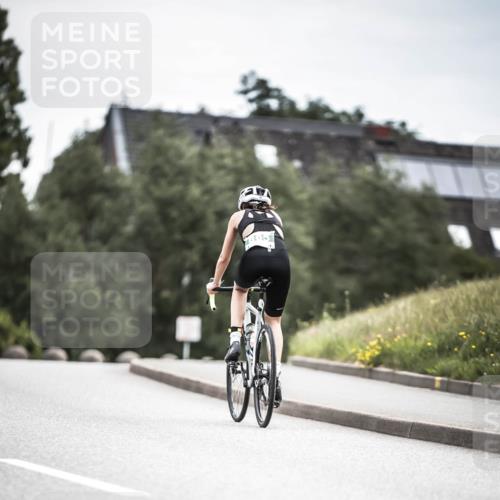 21.06.2026 - 29. Vierlanden-Triathlon H.Heesch http://msf.ph/oto/9861256 21.06.2026 12:08:27 Radfahren 246, 937 meine-sportfotos.de