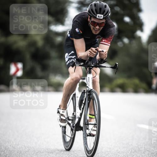 21.06.2026 - 29. Vierlanden-Triathlon H.Heesch http://msf.ph/oto/9861280 21.06.2026 12:08:30 Radfahren 246, 915, 937 meine-sportfotos.de
