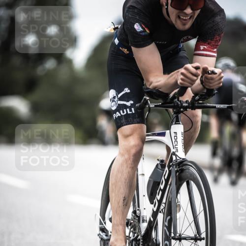 21.06.2026 - 29. Vierlanden-Triathlon H.Heesch http://msf.ph/oto/9861300 21.06.2026 12:08:31 Radfahren 246, 915, 937 meine-sportfotos.de