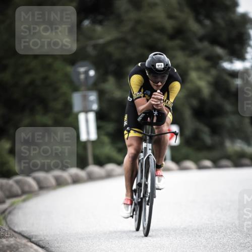 21.06.2026 - 29. Vierlanden-Triathlon H.Heesch http://msf.ph/oto/9861312 21.06.2026 12:08:37 Radfahren 915 meine-sportfotos.de