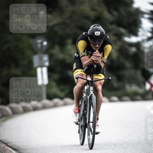 21.06.2026 - 29. Vierlanden-Triathlon H.Heesch http://msf.ph/oto/9861320 21.06.2026 12:08:37 Radfahren 915 meine-sportfotos.de