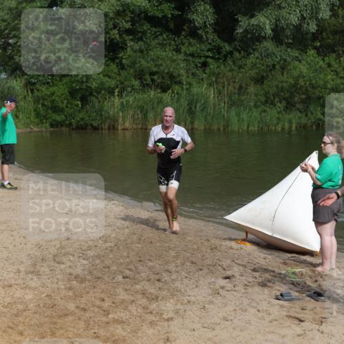 21.06.2026 - 29. Vierlanden-Triathlon Andreas Tolksdorf http://msf.ph/oto/9861329 21.06.2026 09:14:20 Schwimmen 133 meine-sportfotos.de