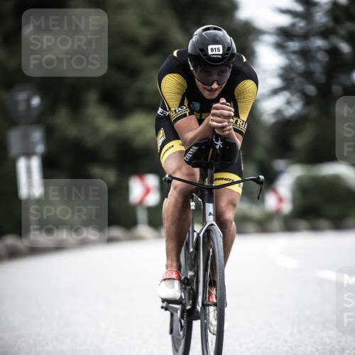 21.06.2026 - 29. Vierlanden-Triathlon H.Heesch http://msf.ph/oto/9861333 21.06.2026 12:08:38 Radfahren 915, 939 meine-sportfotos.de