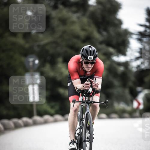 21.06.2026 - 29. Vierlanden-Triathlon H.Heesch http://msf.ph/oto/9861389 21.06.2026 12:08:49 Radfahren 939, 980 meine-sportfotos.de