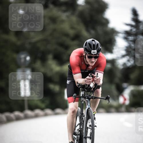 21.06.2026 - 29. Vierlanden-Triathlon H.Heesch http://msf.ph/oto/9861394 21.06.2026 12:08:49 Radfahren 939, 980 meine-sportfotos.de